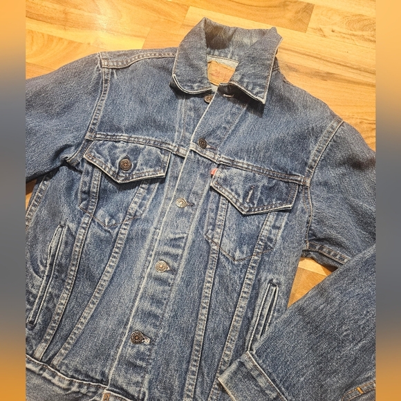 Levi's Other - Vintage Levi’s Trucker Jacket 70506-0216 Made in Canada Size 36